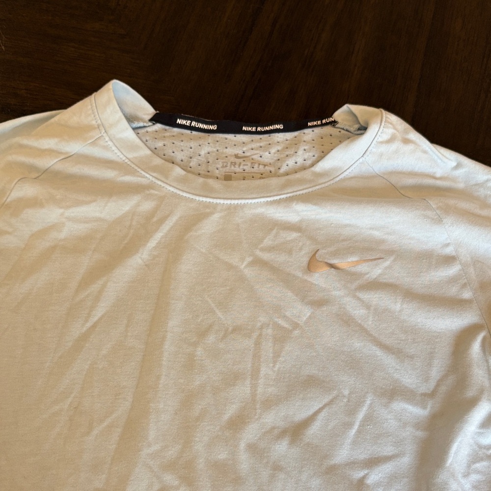 Nike Women's White Long Sleeve Tee